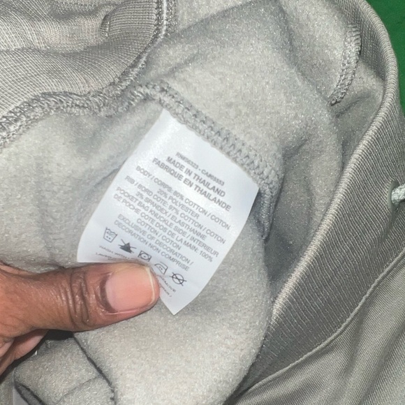 NWT Nike Women's Gray Shorts size XL - Picture 4 of 7